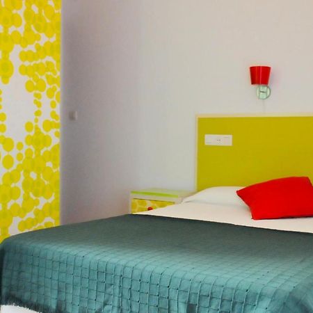 Balenax Pension Gijón Exterior foto